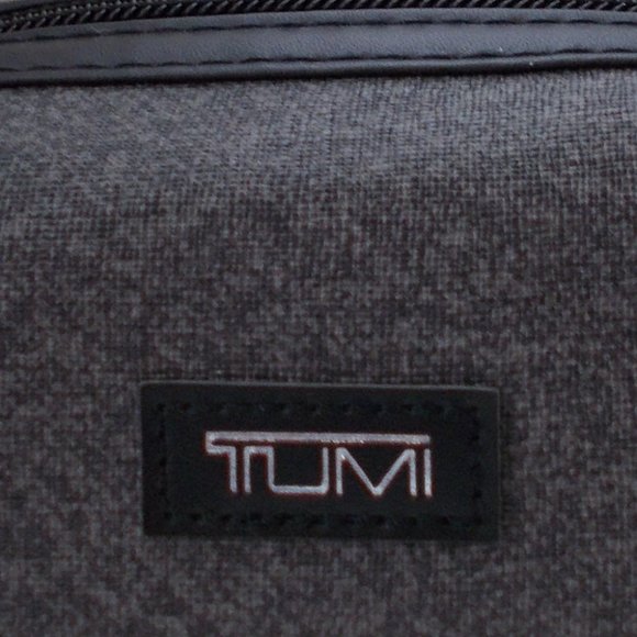 TUMI Gray Make up Travel Pouch Bag NWOT - Picture 5 of 6